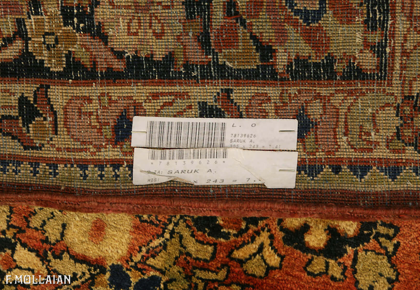 Antique Persian Saruk Carpet n°:78139626